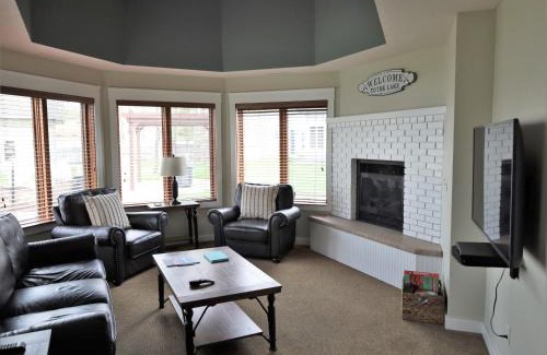 Nisswa House | Bay Colony 775