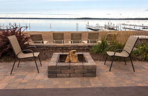 Nisswa Apartment | Bay Colony Unit 771 - Upper Level