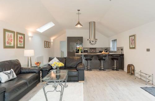 Boughton House | Bay Cottage