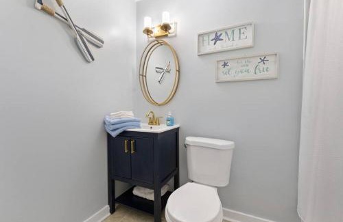 Chickasaw House | Bay Cottage!