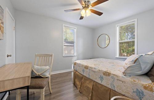 Chickasaw House | Bay Cottage!