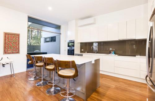 Callala Bay House | Bay Gem - Pet Friendly with Spa