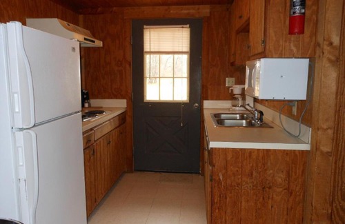 Bridgeport Resort | Bay Landing Camping Resort Cabin 1