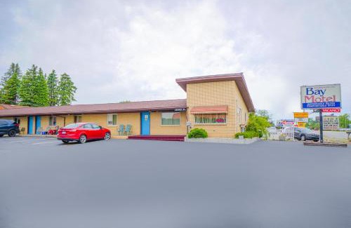 Bay City Hotel | Bay Motel By OYO Bay City
