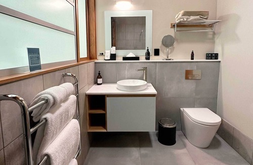 Arthur's Bay Cabin | Bay of Many Coves Resort