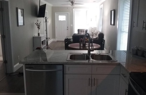 Bay St Louis Cottage | Bay Old Town Cottage-Southern charm & location.