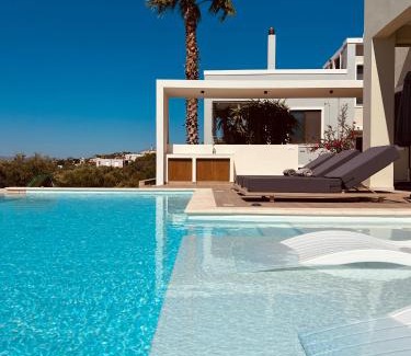 Pitharion Villa | Bay Overlook Villa