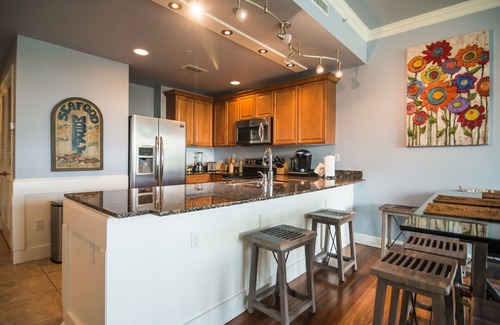 Upper Grand Lagoon Condo | Bay Point 5 Star Property! Over looking gorgeous pool with Bay view. Onsite Spa