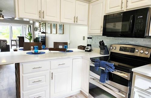 Upper Grand Lagoon Villa | Bay Point Gated Getaway Golf On-Site Close to Beautiful Beaches