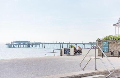 Deal House | Bay Reach