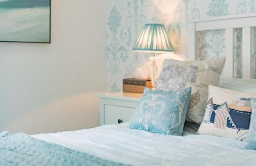 Deal House | Bay Reach