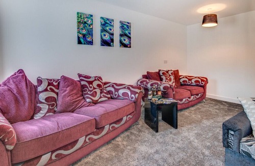 Skinningrove House | Bay Retreat - Three Bedroom House, Sleeps 6