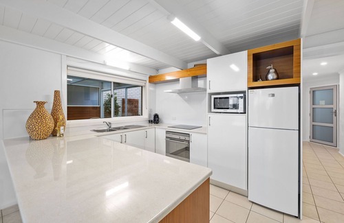 Port Lincoln House | Bay Room Getaway