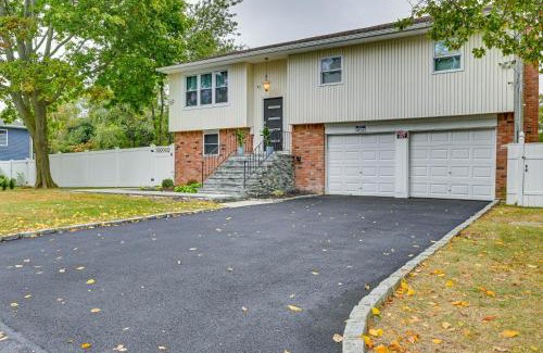 North Bay Shore Apartment | Bay Shore Vacation Rental with Shared Yard!
