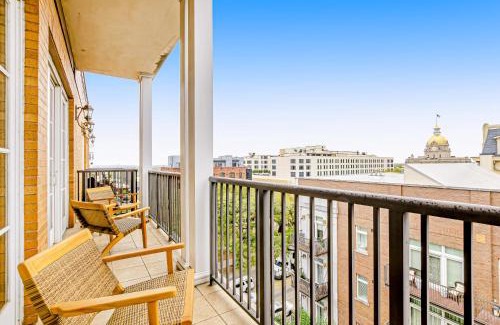 Historic District - North Apartment | Bay Street Loft at Ellis Square