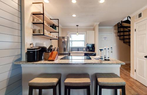 Old Town House | Bay Tree A1314