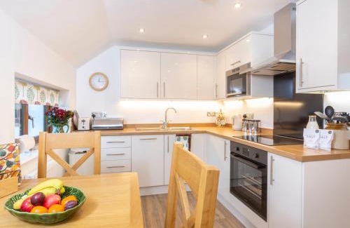 Droitwich House | Bay Tree Cottage