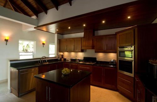 Spring Estate Villa | Bay Tree Villa