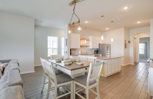 La Porte House | Bay-View La Porte Home Rental: Steps to Beach!
