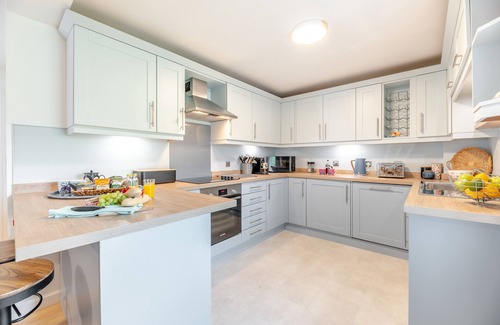 Waren Mill Apartment | Bay View No 5 The Maltings