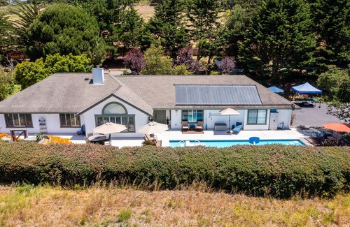 Watsonville House | Bay View Ridge: Secluded Home w/Pool and Hot Tub