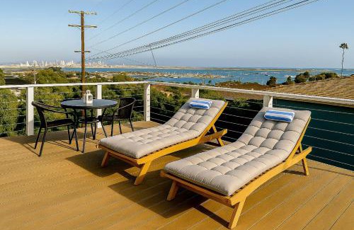 Roseville - Fleet Ridge House | Bay View San Diego Suite