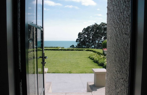 Pitone Apartment | Bay View Terrace Luxury Studios
