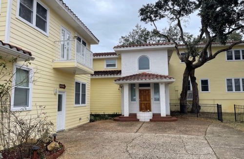 Mary Esther Apartment | Bay Villa