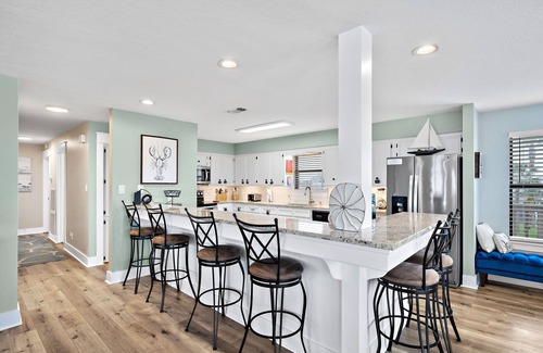 Terramar Beach House | Bay Vista | A Bayfront Retreat