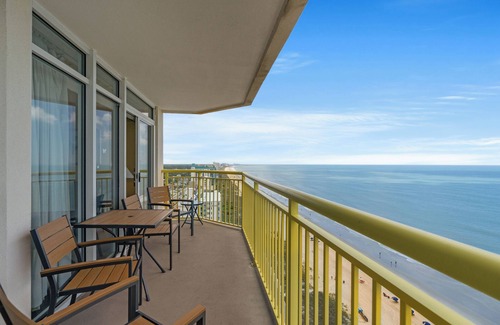 Crescent Beach Condo | Bay Watch 1902-2BR/2BA Oceanfront Condo in North Myrtle Beach