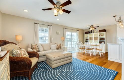 Galveston House | Bay Waterfront Boat Slip Huge Decks
