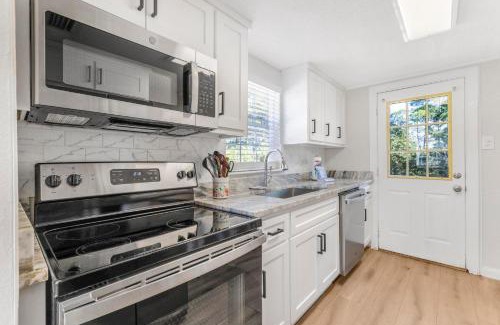 Fort Morgan House | Baydream Believer by Vacation Homes Collection