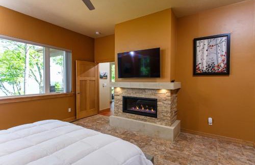 Sturgeon Bay House | Baydream Believer by Simple Life Rentals