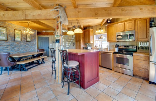 Bayfield Cabin | Bayfield Cabin w/Hot Tub & Striking Mountain View