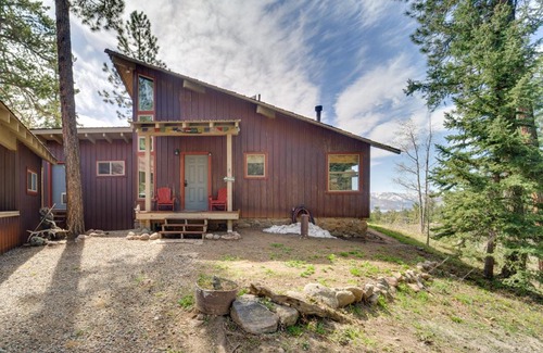 Bayfield House | Bayfield Cabin with Hot Tub and Striking Mountain View