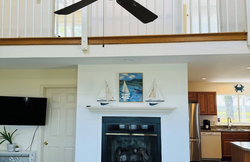 Frenchtown-Rumbly House | Bayfront Beauty with Beach and Boatslip!