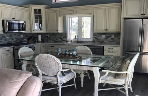 Ship Bottom House | Bayfront Condo. Ship Bottom. Beach Badges. WIFI. Washer & Dryer. Enjoy the.