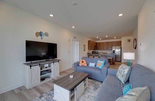 Love Creek Condo | Bayfront Condo w/Pool Access, Near Rehoboth Beach