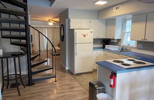 North End House | Bayfront Escape: 2-Bedroom Condo with Spectacular Bay Views in Ocean City, NJ!