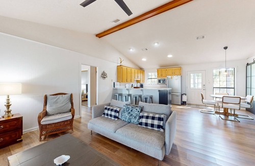 Dauphin Island House | Bayfront home with Gulf views & deck with private swim spa - dog-friendly