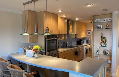 Key Largo Condo | Bayfront Penthouse Unit w/Amazing Sunset Views - paradise for only 6,500/month