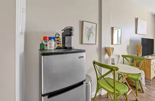 Fort Walton Beach Apartment | Bayfront studio with shared pool, water views, and soundfront beach
