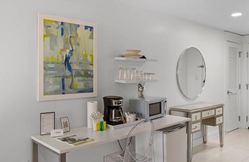 Baytowne Wharf Condo | Bayfront Studio with balcony and access to the Village of Baytowne Wharf at Sandestin!