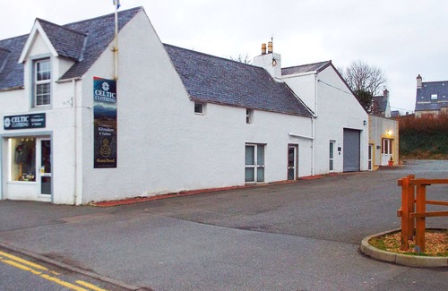 Stornoway Apartment | Bayhead Flat 14D - at the heart of Stornoway
