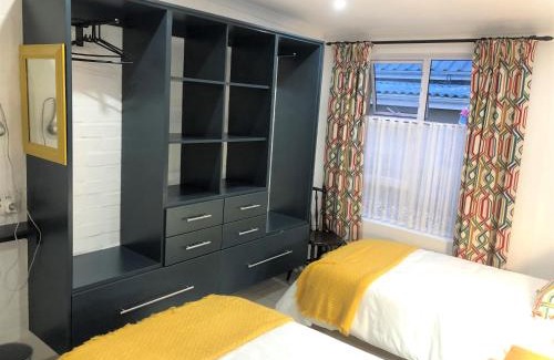 Linkside Apartment | Baylight Accommodation 3 Selfcatering 1 bedroom apartment sleeps 4