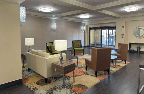 Bessemer Hotel | Baymont by Wyndham Bessemer