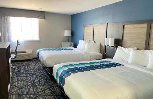 Blackwell Hotel | Baymont by Wyndham Blackwell I-35