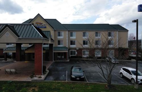 Clinton Hotel | Baymont by Wyndham Clinton
