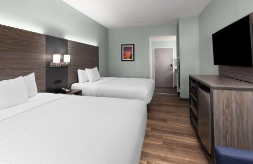 Creedmoor Hotel | Baymont by Wyndham Creedmoor
