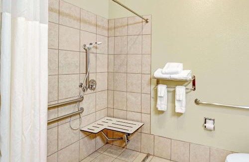 Decatur Hotel | Baymont by Wyndham Decatur